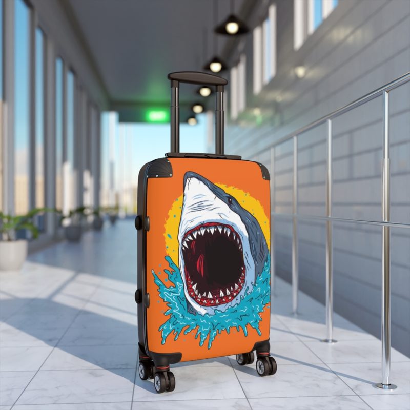 Open Mouthed Great White Shark - Cabin Suitcase