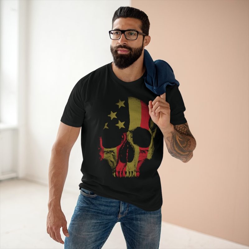 America Tough Skull Print Men's Staple Tee - Image 5