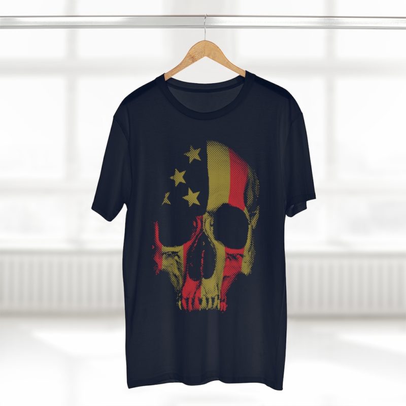 America Tough Skull Print Men's Staple Tee - Image 7