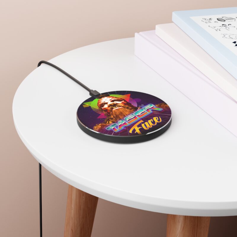 Wireless Charger - Taser Face Guardians of the Galaxy Movie Villain - Image 3